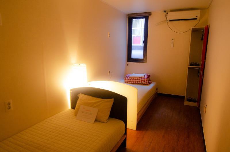Kimchee Busan Downtown Guesthouse Exterior foto